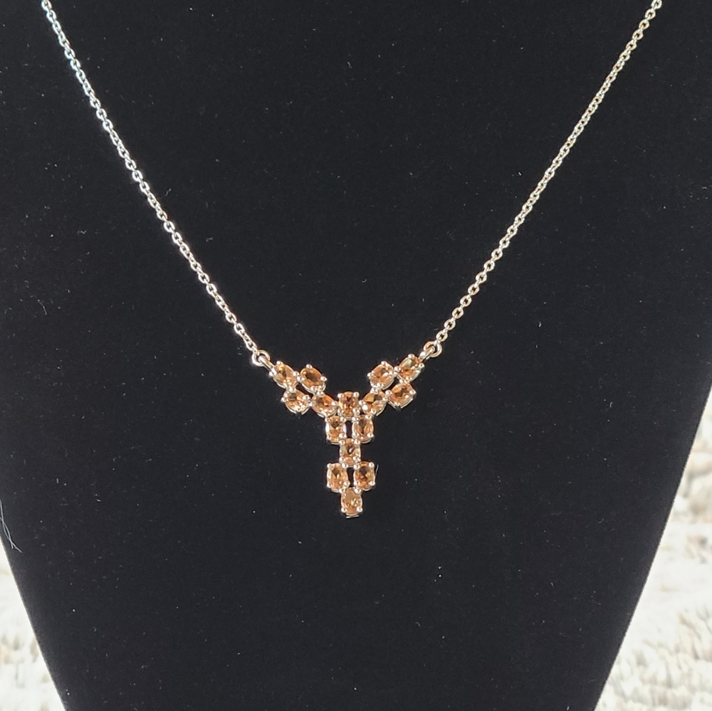 Color Changing Andalusite necklace